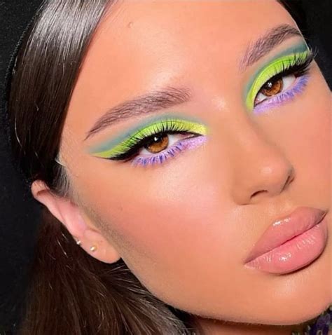 Pin By Aysanmis On Makeup Lewks Vibrant Makeup Eye Makeup Art Fancy