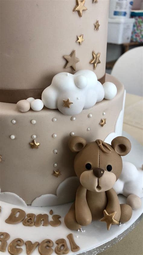 Teddys And Balloons Decorated Cake By Vanessa Cakesdecor