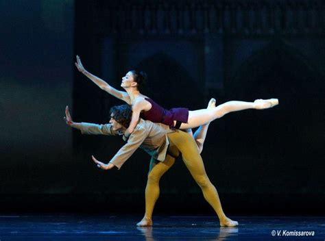 Natalia Osipova And Ivan Vasiliev In Notre Dame De Paris Natalia