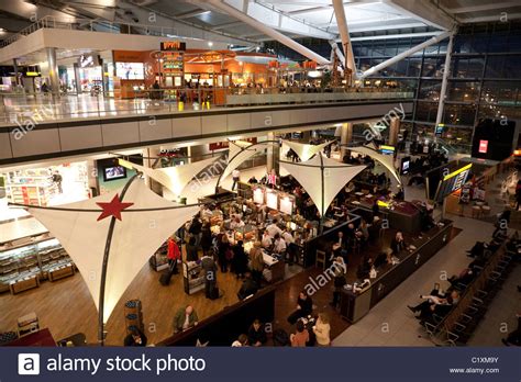 The departure lounge, terminal 5, Heathrow airport, London, UK Stock ...