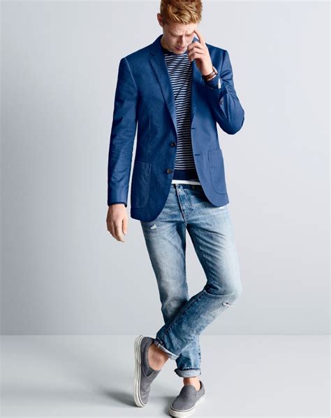 J Crew Revisits Classic Style Options For Spring