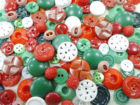 Vintage Sewing Buttons Mix Lot Collection by nickelnotions on Etsy ...