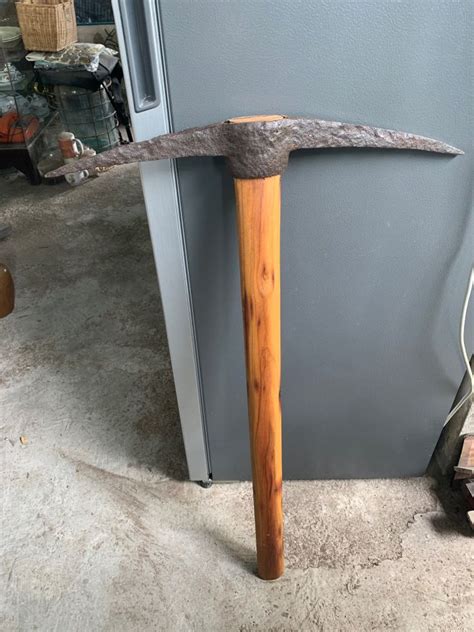 Antique Large Pickaxe Furniture And Home Living Home Decor Vases