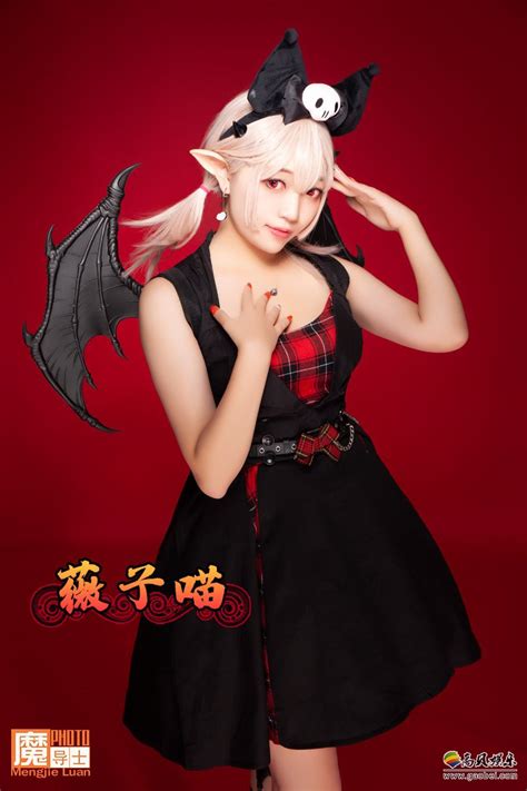 魔导士小姐姐拍摄万圣夜cos美图，小恶魔造型过于美艳，难道是魅魔姐姐 新闻资讯 高贝娱乐