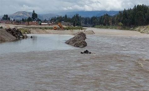 Huancayo Aumento Del Caudal Del Río Mantaro Mantiene En Zozobra A La Comunidad Santa Rosa