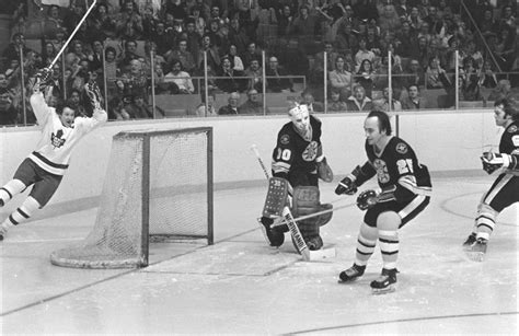 Darryl Sittler stunned at discovery of his 10-point game sweater -- 42 ...