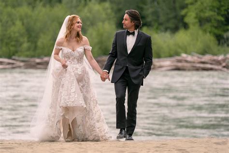 ‘virgin River’ Showrunner Unpacks Season 6 Wedding Cliffhangers That Catchy Song And “hold