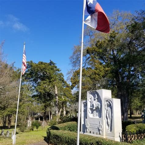 Sam Houston Grave - Oakwood Cemetery