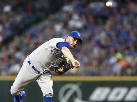 Estrada flirts with no-hitter as Jays take 3rd straight from Mariners ...