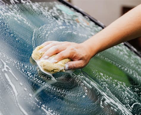 how to clean car glass from inside