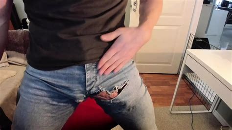 Free Bulging Gay Porn Videos Xhamster