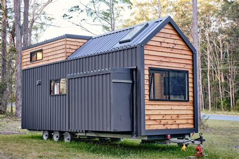 Sojourner V3 By Häuslein Tiny House Co Tiny Living