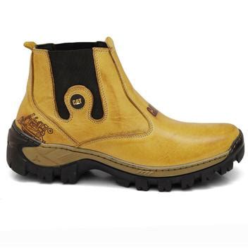 Bota Masculina Couro Botina Adventure Tratorada Cano Medio USE RC