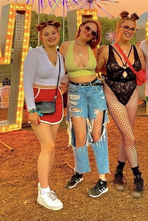 Festival Nudes TrueFMK NUDE PICS ORG