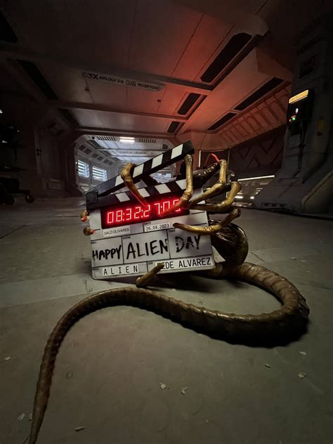 Sluts And Guts On Twitter Fede Alvarez S Alien Begins Filming Alien Alienmovies