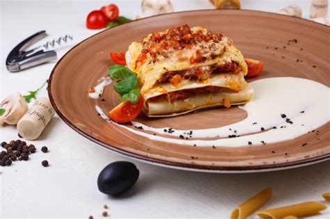Лазанья «Болоньезе» – 6 вкусных рецептов