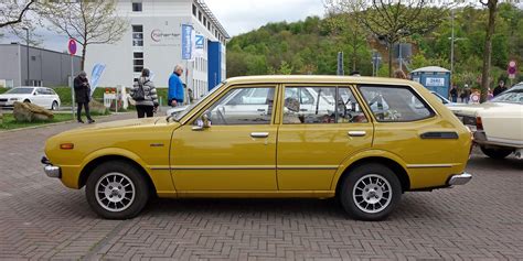 Toyota Corolla Wagon Ke Ph Opron Flickr