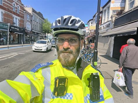 Metropolitan Police On Twitter Rt Mps Tooting Tooting Broadway Team