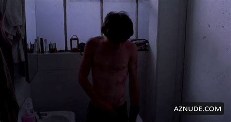 Joseph Gordon Levitt Nude And Sexy Photo Collection AZNude Men