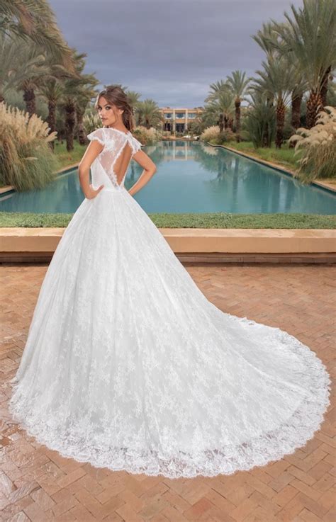 Modèle 242 23 Divina Sposa Mariée fr