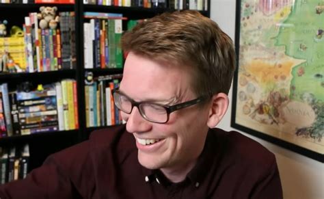 Hank Green’s An Absolutely Remarkable Thing Debuts At No 1 On New York Times Best Sellers