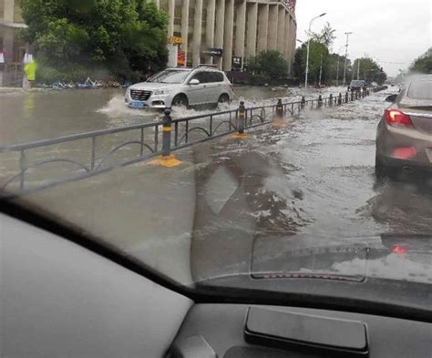 【知识】雨季车辆涉水怎么过最安全？泡水车判定还有这些小技巧搜狐汽车搜狐网