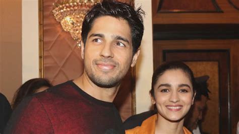 No Bitterness Amid Ex Flames Sidharth Malhotra And Alia Bhatt Hindi