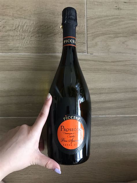 Piccini Prosecco Spumante Extra Dry Doc Nv Food Drinks Alcoholic