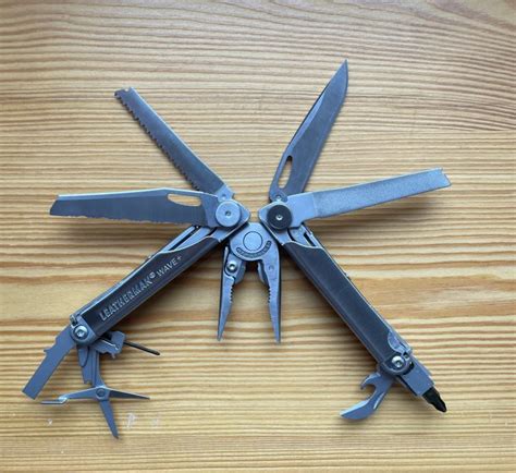 Leatherman Wave Plus večnamensko orodje