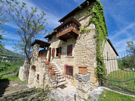 Propriet Rustica In Vendita A Acquasanta Terme Alta Valle Del Tronto