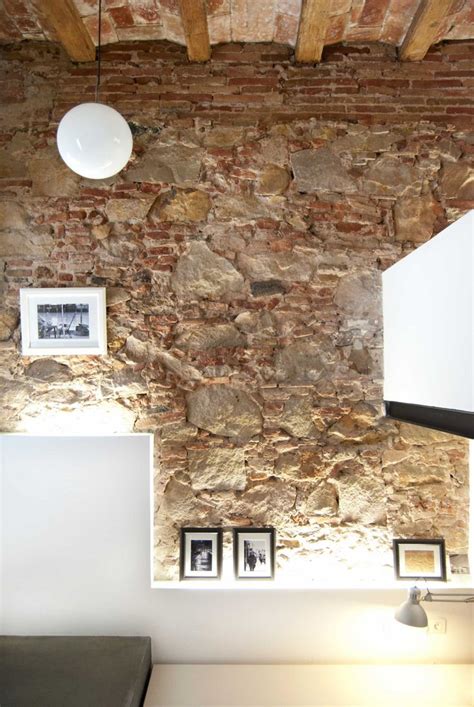 Stone Wall Bedroom Decor