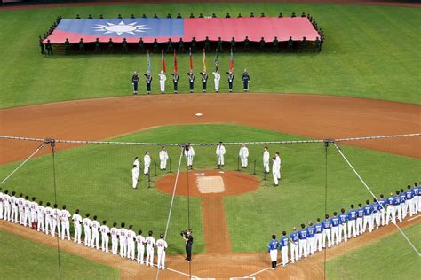 [新聞] 中職／疫情影響發酵 各隊球員談薪恐得共體時艱 Baseball板 Disp Bbs