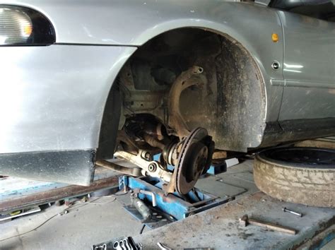 Замена передних пружин)))) — Audi A4 Avant (B5), 1,6 л, 1997 года ...