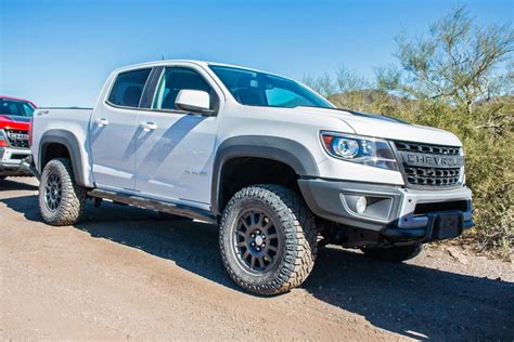 2019 Chevrolet Colorado ZR2 Bison: A tougher off-roader - CNET