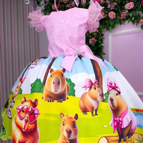 Vestido Temático Capivara Luxo Infantil e Juvenil | Elo7