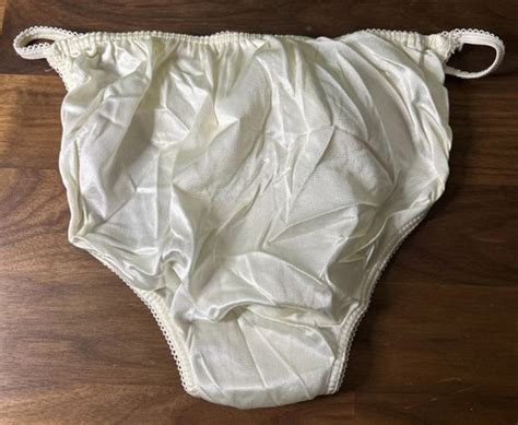 Maidenform VTG Sweet Nothings Antron Nylon Gusset String Bikini Panties Small EBay