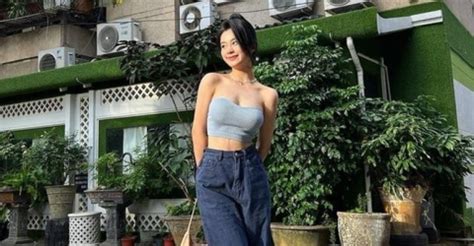 Những chiếc áo kích thích thị giác cực mạnh của hot girl tạp hóa Thanh Hóa