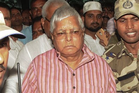 Fodder Scam Rjd Chief Lalu Prasad Yadav Surrenders Before Ranchi Court