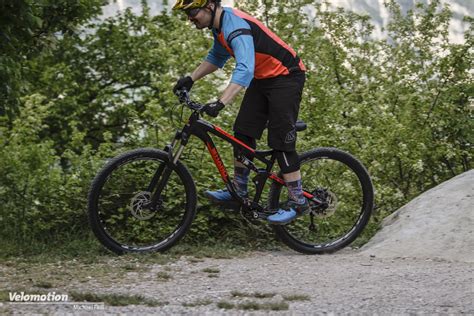 First Ride: Haro Shift R3 - Lots of bike for €1.349 - Velomotion