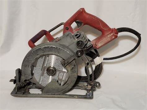 Skilsaw Worm Drive 7 14 Circular Saw Spt77wm Spt 77 Wm Works Great New Blade Ebay