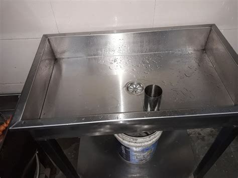 Stainless Steel Dish Landing Table For Restaurant At Rs 42500 In Ahmedabad