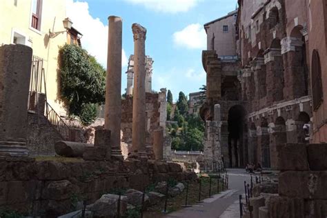 Descubre Los Monumentos De La Antigua Roma Con La Arqueolog A