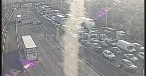 M25 Traffic Motorway Reopens Following Major Police Led Incident