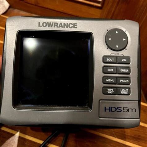 Lowrance HDS 5m Chartplotter w/Sun cover Marine GPS - ENET NMEA2000 - PERFECT! - Movemarine