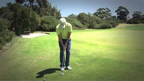 Drummond Golf Tips Chipping Stance With Richard Hatt Youtube