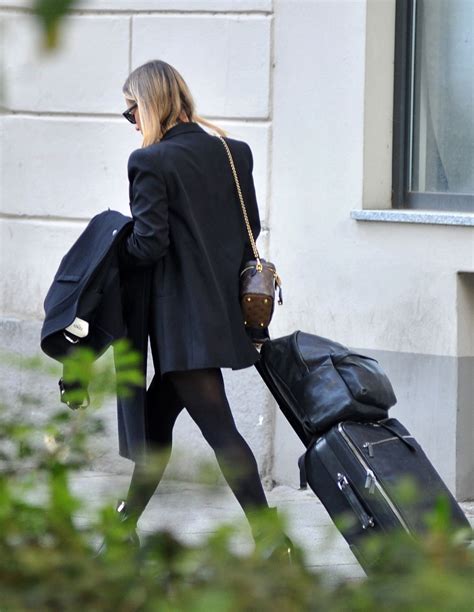 Lola Ponce Starts New Chapter with Milan Apartment 11-12-2024 • CelebMafia