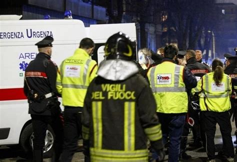 Incidente In Cantiere Navale Operaio Schiacciato Da Lastra Metallica