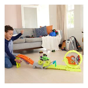 Amazon Hot Wheels Monster Trucks Track Set 2 Toy Trucks Oversized Skelesaurus 1 64