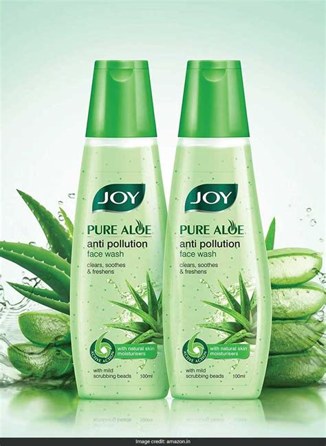 5 Effective Aloe Vera Face Washes For Flawless Skin