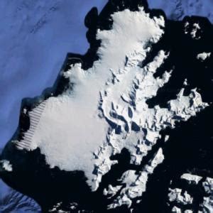 Anvers Island in Antarctica, Antarctica - Virtual Globetrotting